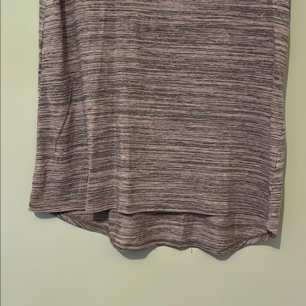 LuLaRoe Purple Fitted Short Sleeve Tee - Picture 4 of 6